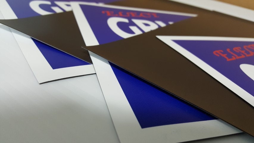 Car Magnet - Custom Magnets - Scratch Resistant, Waterproof Custom magnets, Business Logo on Cars - Truck Magnets - Logo - Branding
