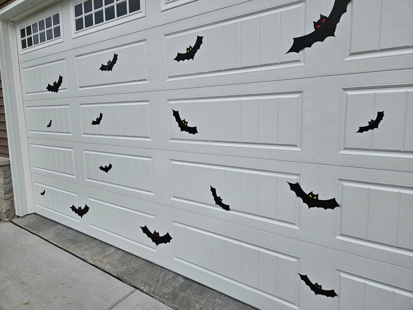 Big Magnetic Bats 16pc Halloween Premium Magnet Set Weatherproof